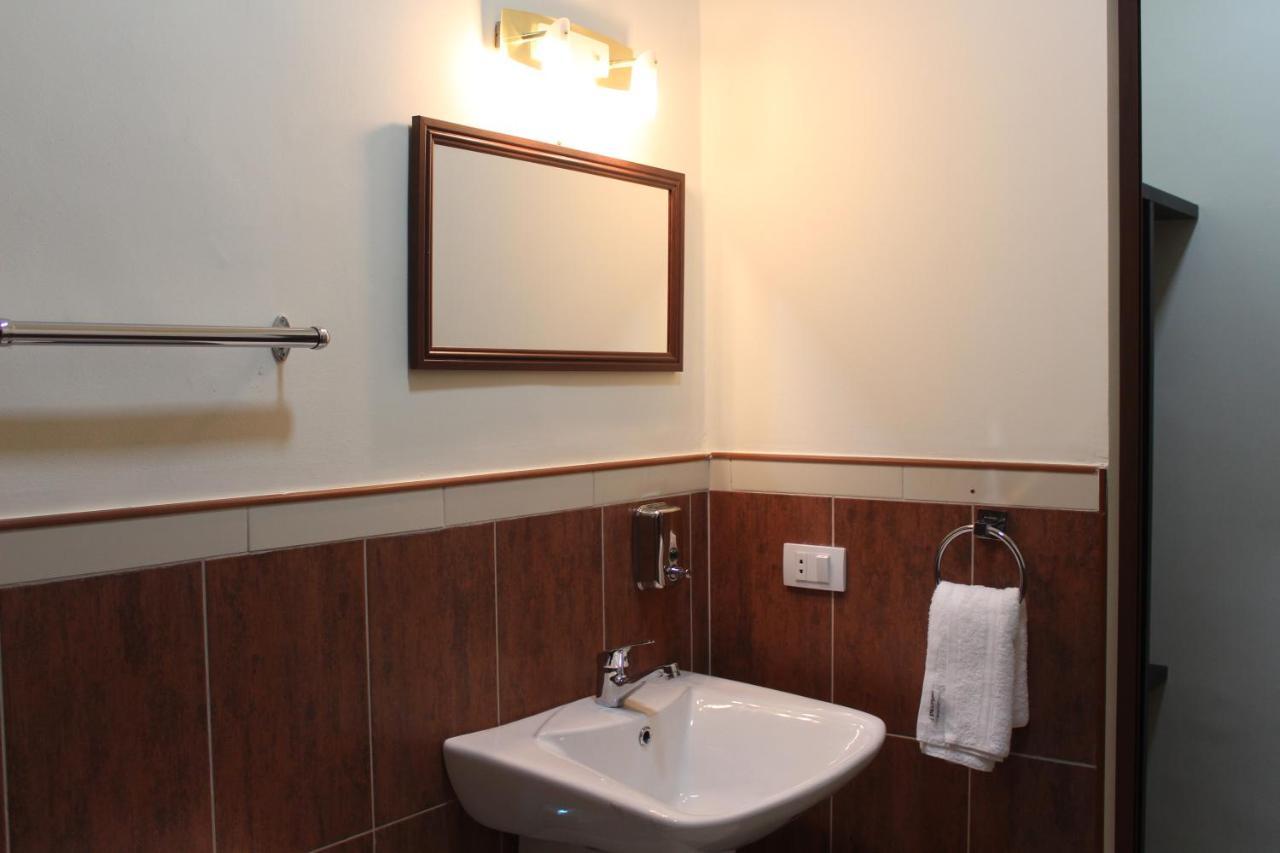 فندق Citadel Hotel,amman 2*